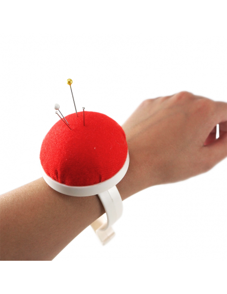 Alfiletero para muñeca