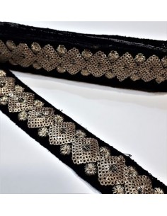 Galón negro con lentejuelas doradas 3 cm