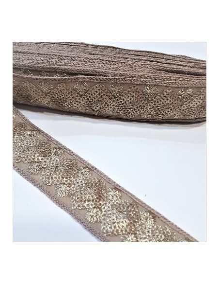 Galón camel con lentejuelas doradas 3 cm