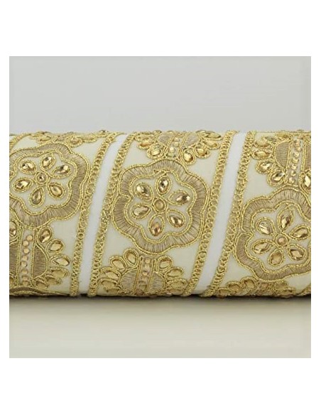 Galón bordado con pedrería