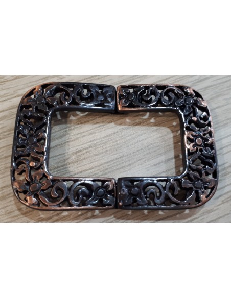 Broche fantasía metal