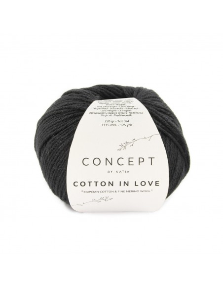 Katia Cotton in love